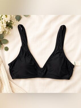 NWT Aerie Black Bikini Top XS 416